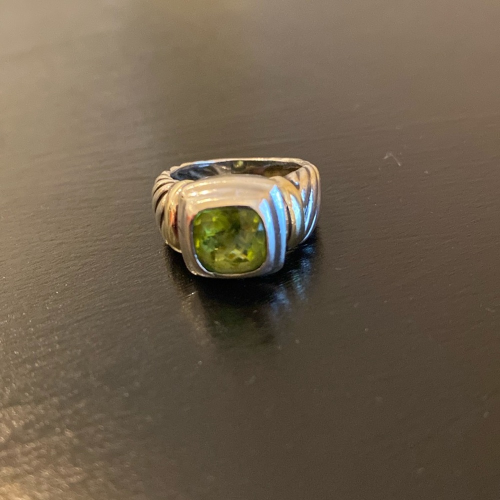 David Yurman Peridot Ring Size 4.5 - image 1